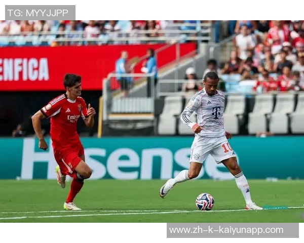 弗拉门戈续约40岁主帅费利佩至2027年15个月内夺得5冠实现全满贯